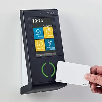 Wie nutzen die Benutzer das Stempelsystem mit Kelio?