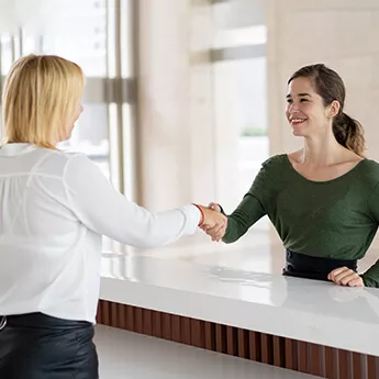 Zugangskontrolle der Besucher